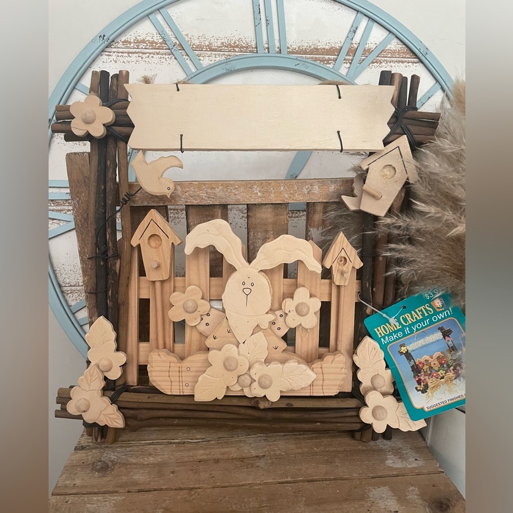 Home Crafts Make It Your Own Square Rattan Bunny NWT!